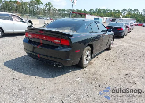 2014 Dodge Charger Se z USA, uszkodzony, nr VIN 2C3CDXBG4E8107371